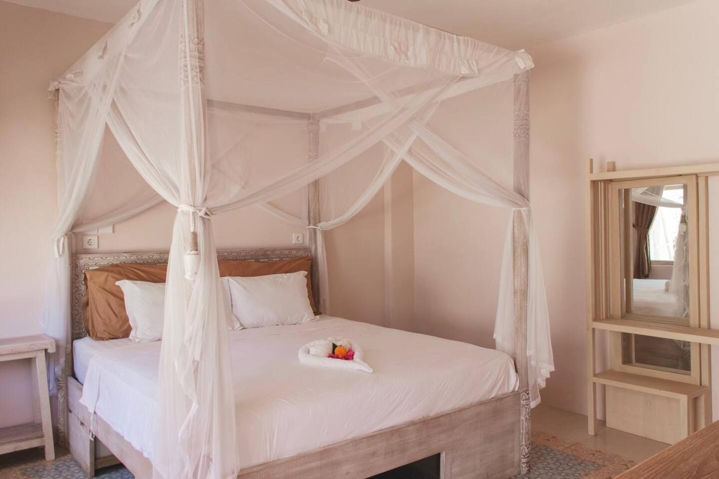 Isla Indah Retreat Boutique Hotel Lembongan Eksteriør bilde
